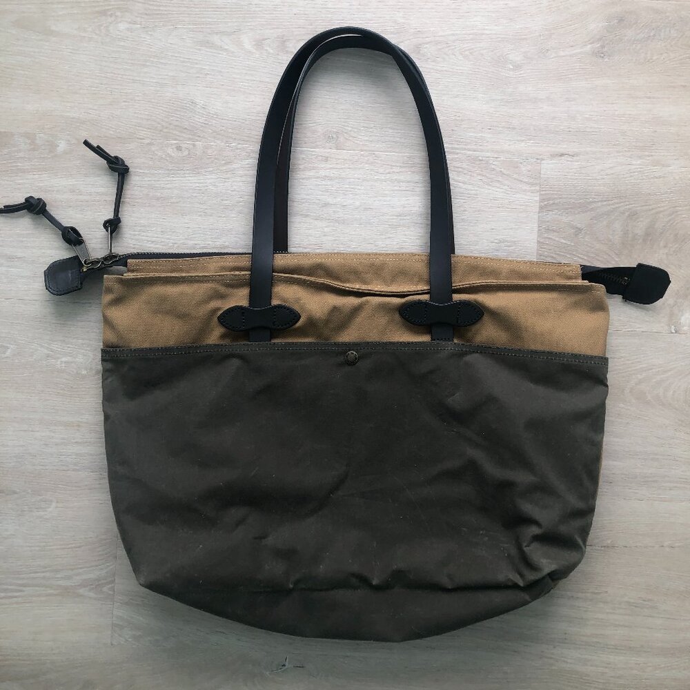Filson large rugged twill zippered tote - Made in USA